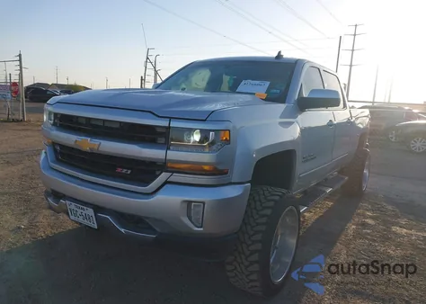 2017 Chevrolet Silverado 1500 1Lt/2Lt из США, поврежденный, VIN 3GCUKREC7HG222612